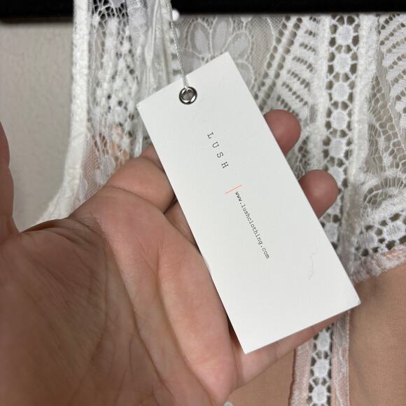 Lush Size Small Lace Bodycon Dress Ivory Nylon Fringe Handkerchief Hem - Picture 10 of 12